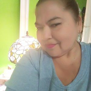 Meet your Posher, Clara